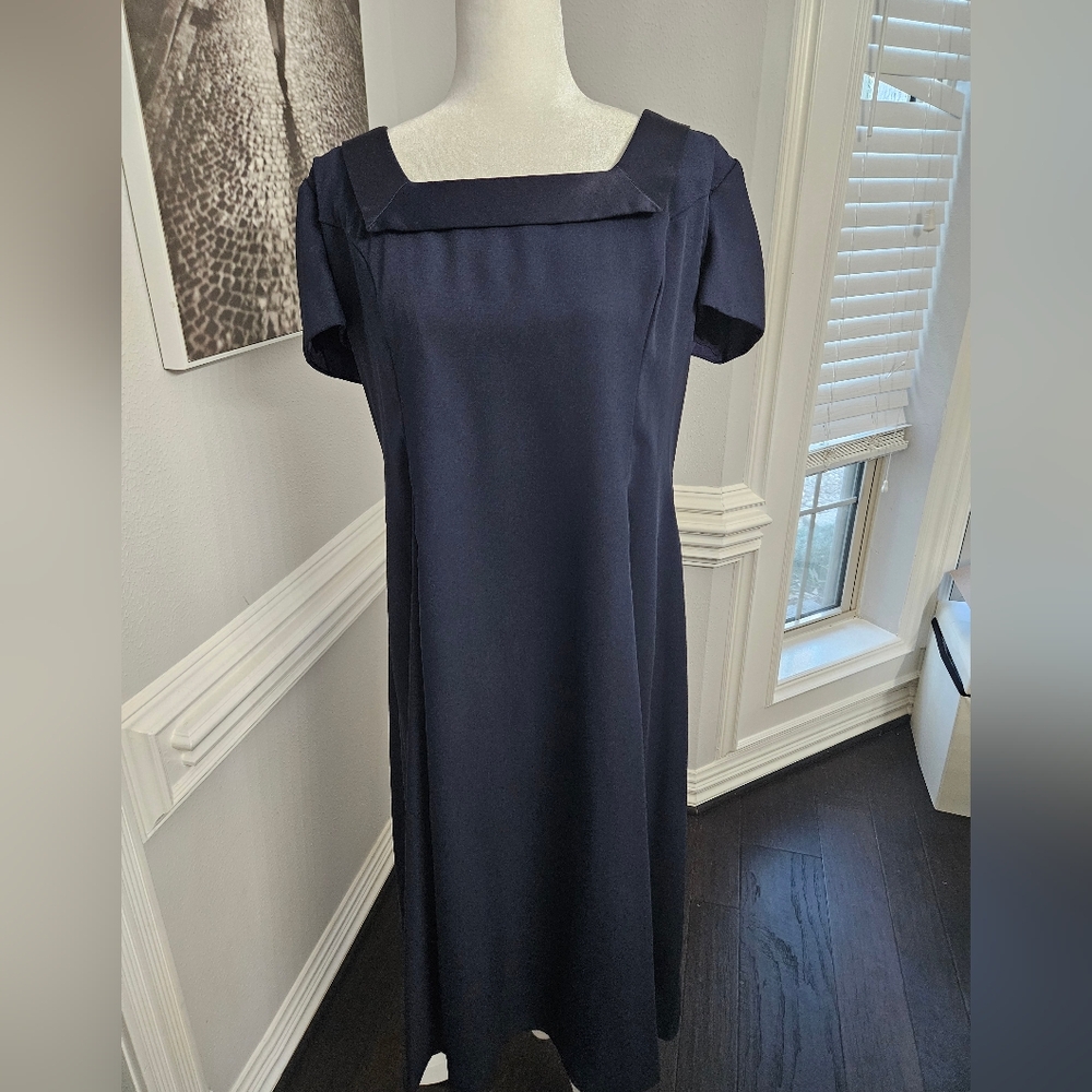 Dave & Johnny Navy Square Neck Short Sleeve Midi Dress